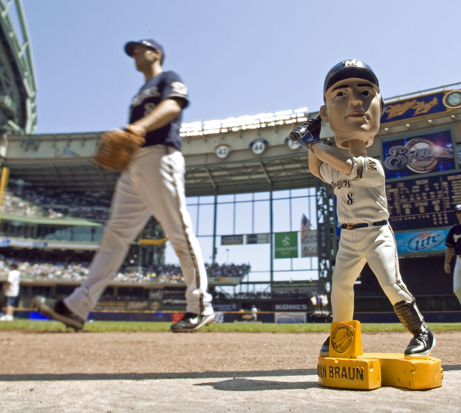 Astros Brewers Baseball